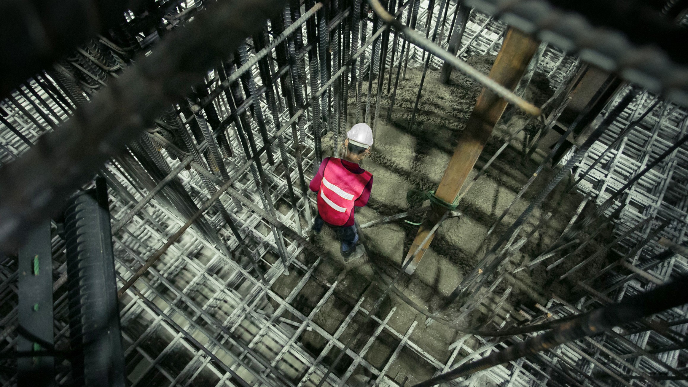 ผลิตภัณฑ์น้ำยาผสมคอนกรีต (งานหล่อคอนกรีต)